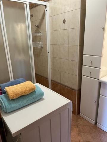 Mira Daire Barbat na Rabu Dış mekan fotoğraf